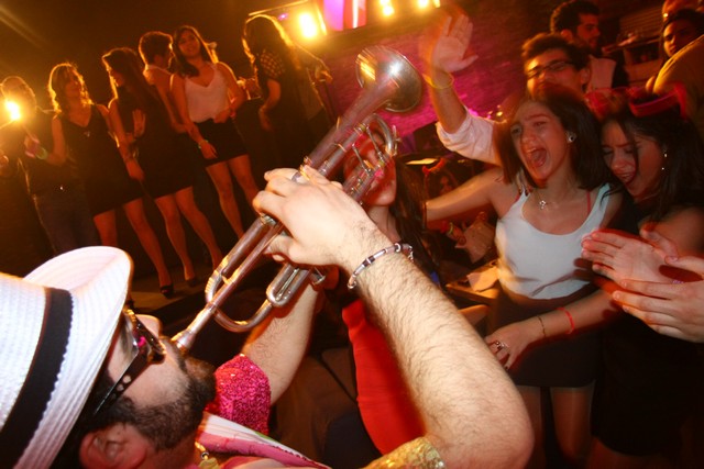 USJ Harlem Shake Party